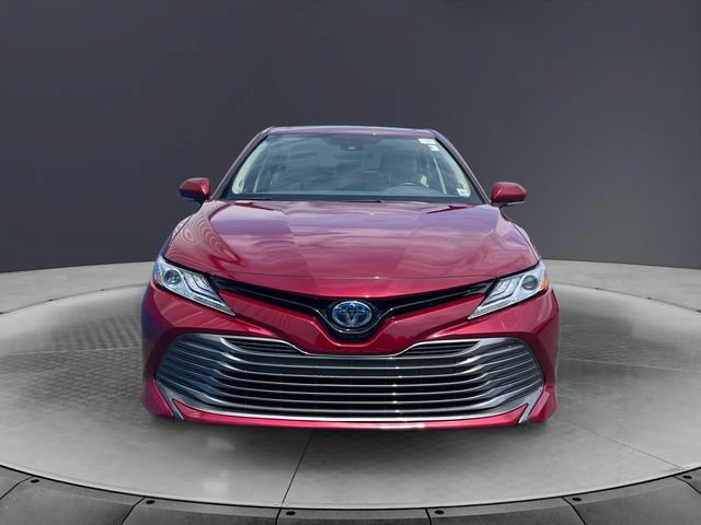 Used 2020 Toyota Camry XLE w/ Sunroof Package FWD image 8