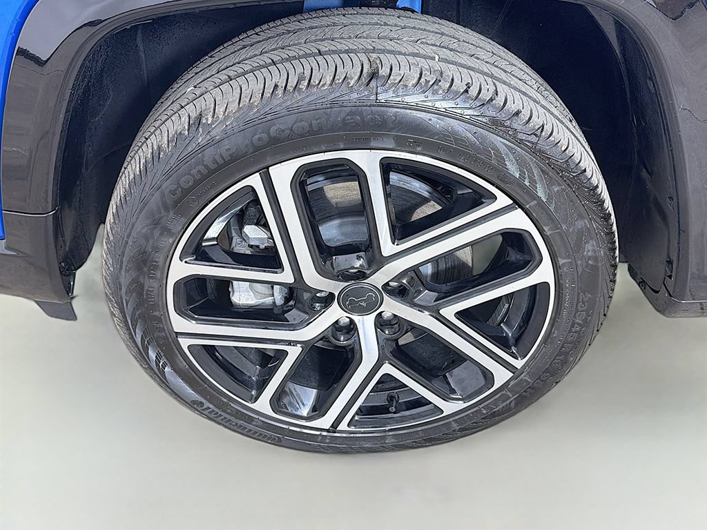 Used 2025 Jeep Compass Limited w/ Elite Group AWD/4WD image 22