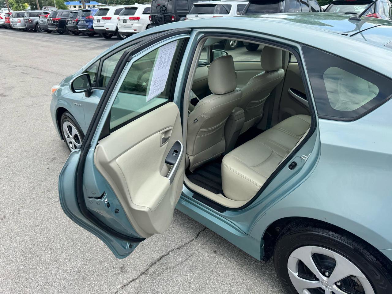 Used 2012 Toyota Prius Two FWD image 13