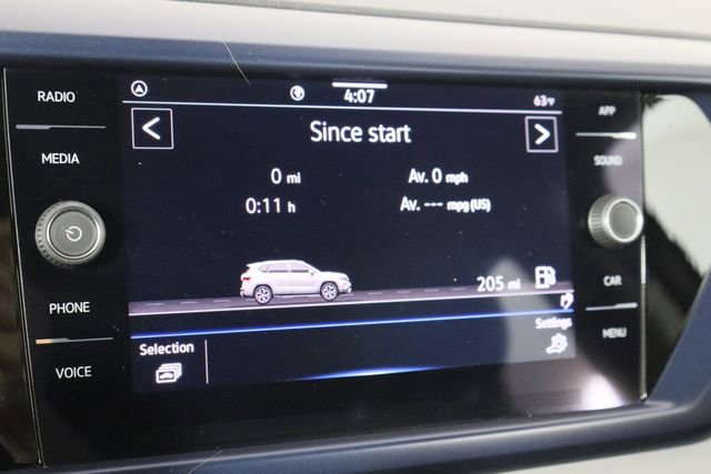 Used 2023 Volkswagen Taos SE image 32