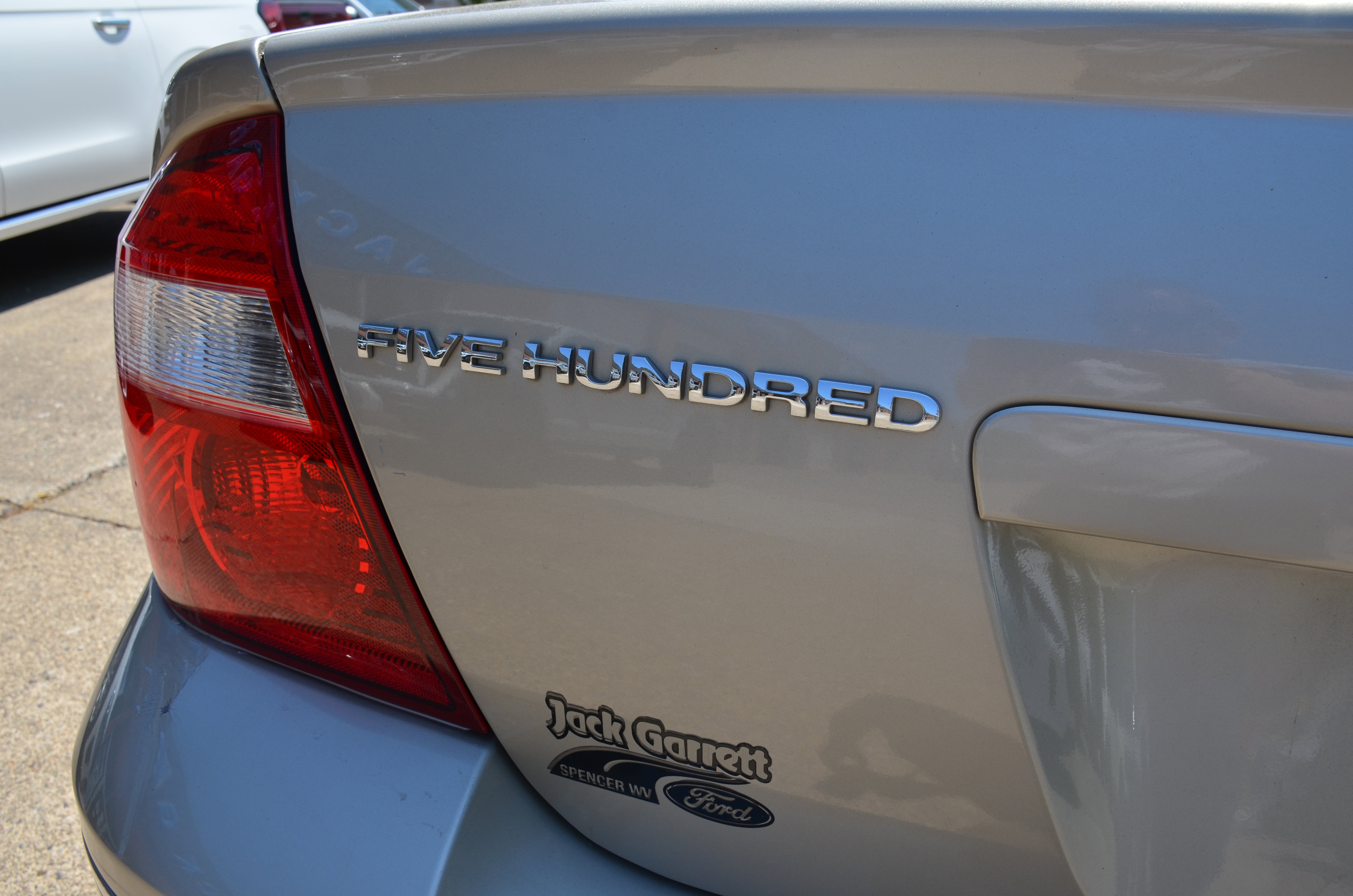 Used 2006 Ford Five Hundred SEL FWD image 9