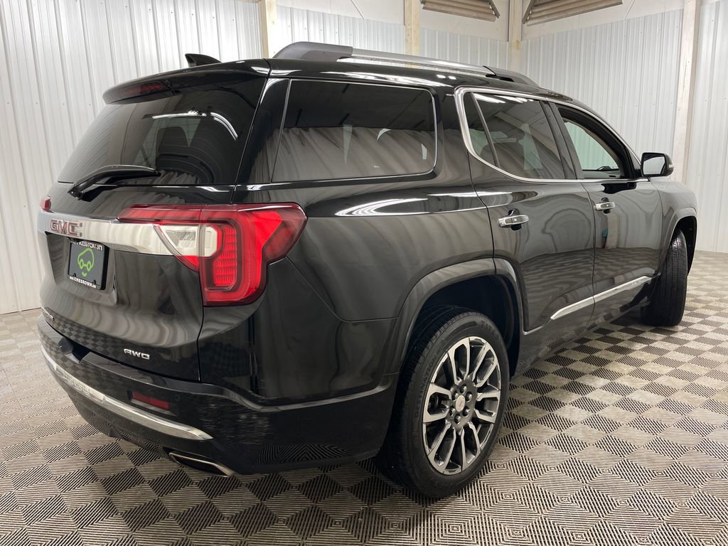 Certified 2021 GMC Acadia Denali w/ Denali Ultimate Package AWD/4WD image 18