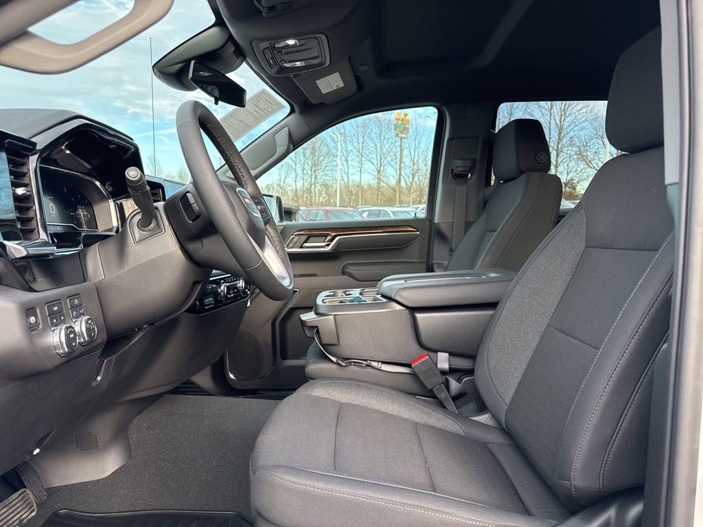 Used 2025 GMC Sierra 1500 Elevation image 9
