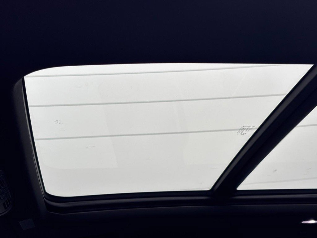 New 2026 GMC Yukon XL AT4 Ultimate w/ LPO, Illumination Package image 26