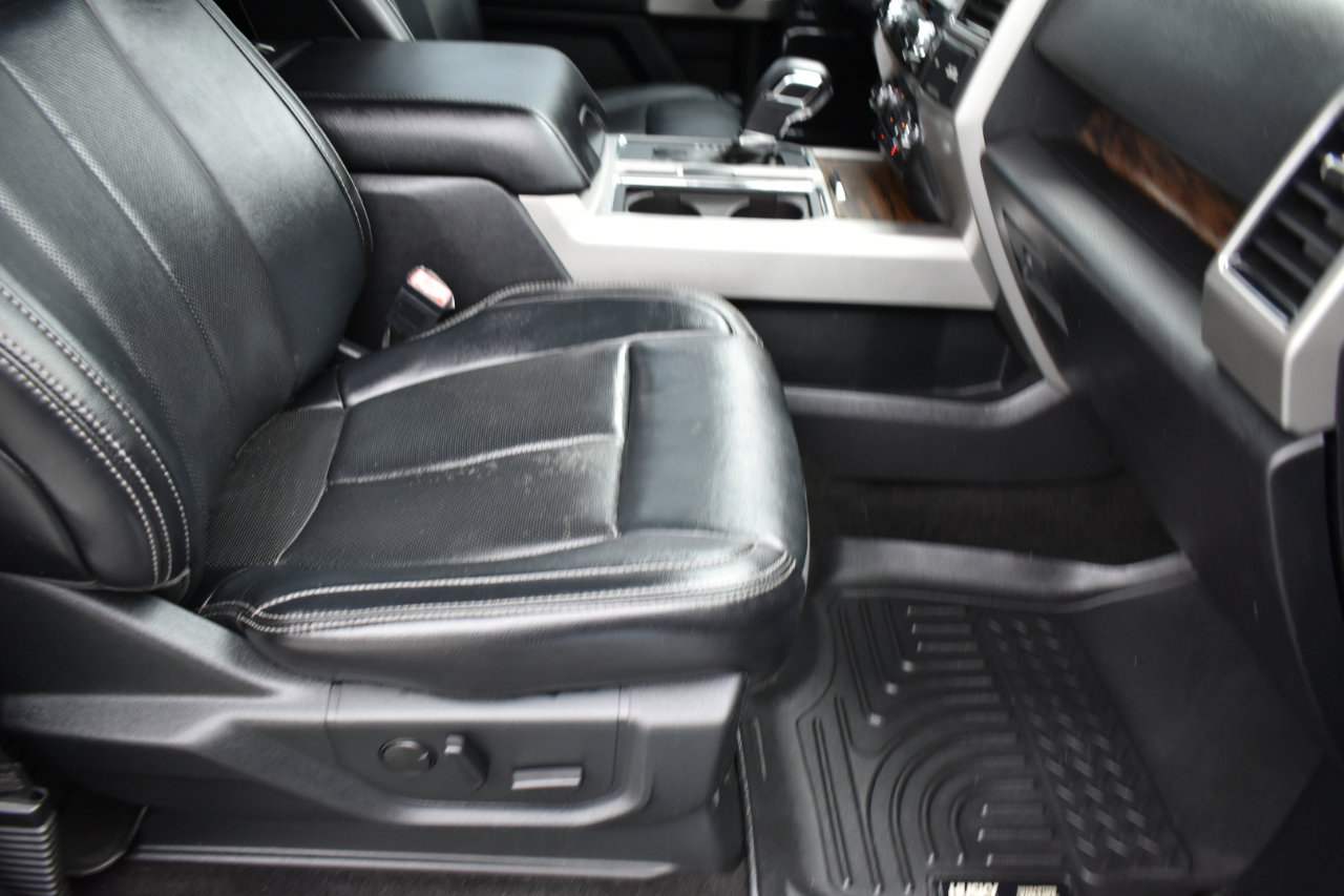 Used 2019 Ford F150 Lariat image 29