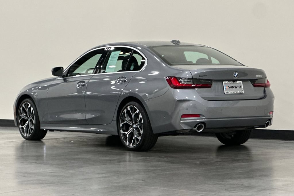 Used 2025 BMW 330i Sedan RWD image 6