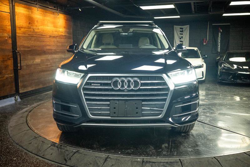 Used 2018 Audi Q7 3.0T Premium Plus w/ Premium Plus Package AWD/4WD image 4