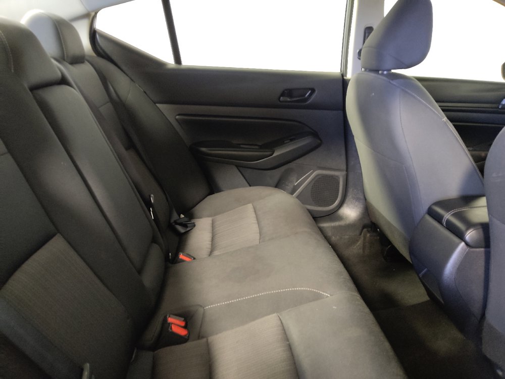 Used 2024 Nissan Altima 2.5 S FWD image 19