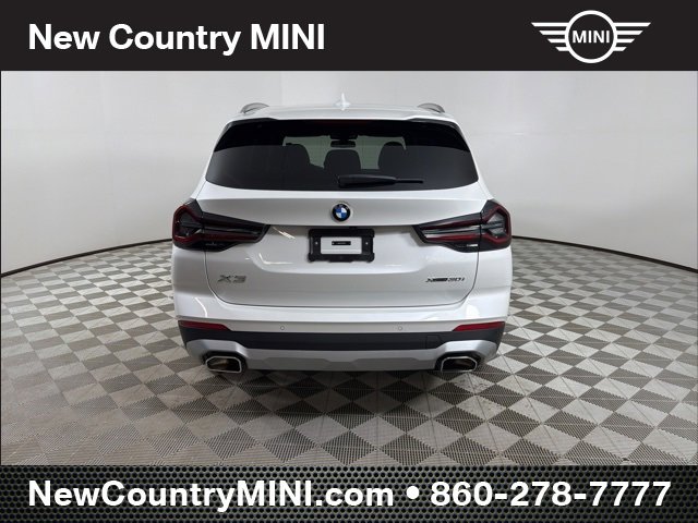Used 2024 BMW X3 xDrive30i w/ Premium Package image 6
