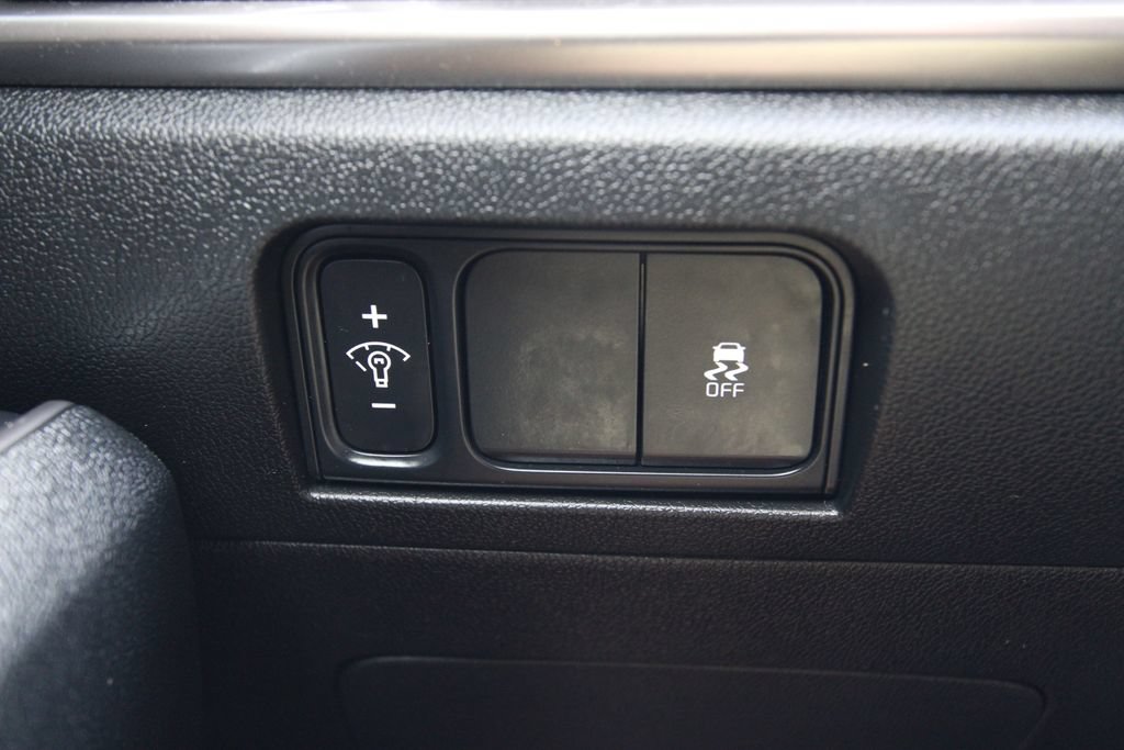 Used 2024 Kia Sorento S FWD image 24