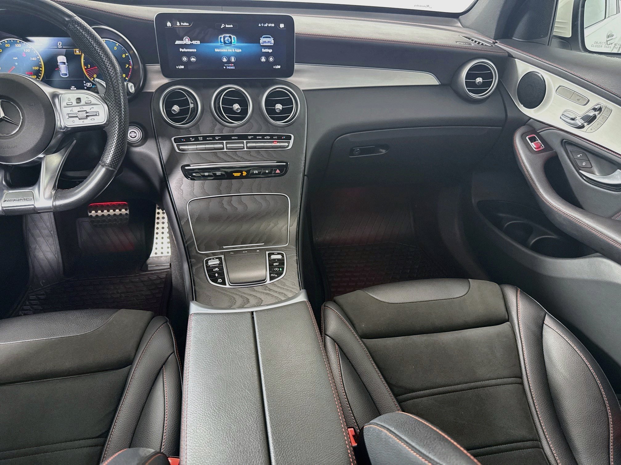 Used 2023 Mercedes-Benz GLC 43 AMG 4MATIC Coupe image 23