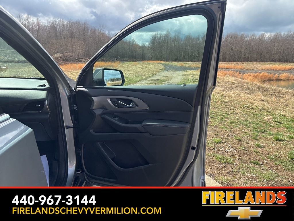 Certified 2023 Chevrolet Traverse LT w/ LPO, Floor Liner Package image 28