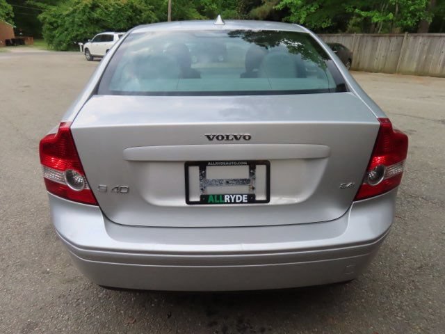 Used 2007 Volvo S40 2.4i FWD image 7