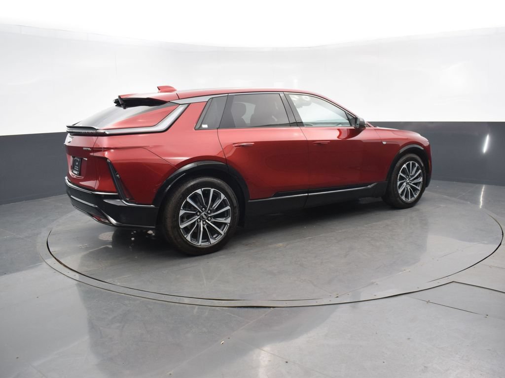 Certified 2024 Cadillac Lyriq Sport AWD/4WD image 6