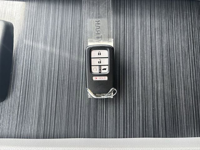 Used 2022 Honda Pilot Touring image 39