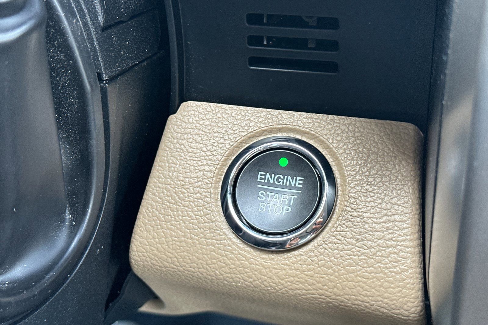 Used 2020 Ford F250 Lariat w/ Lariat Ultimate Package image 24