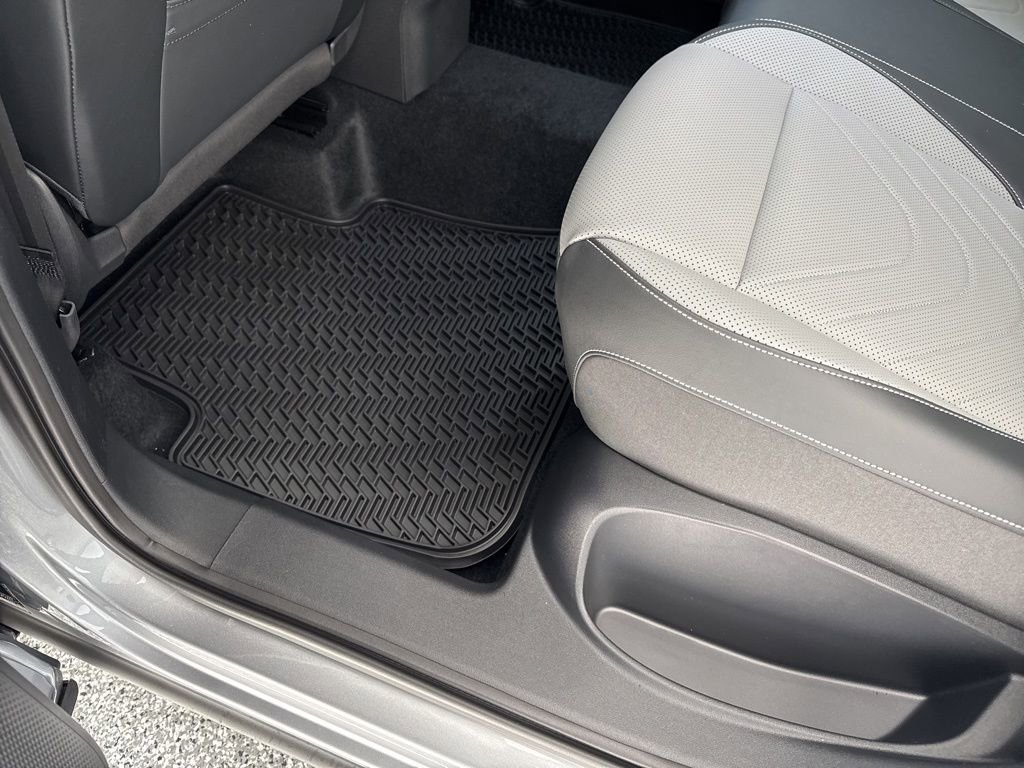 New 2026 Volkswagen Tiguan SE AWD/4WD image 18