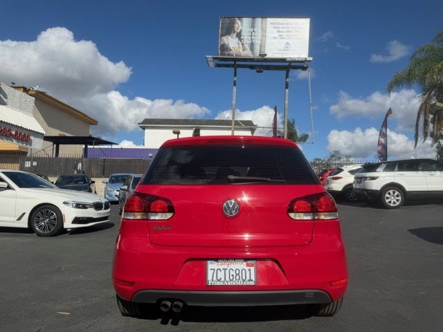 Used 2013 Volkswagen Golf 4-Door FWD image 3