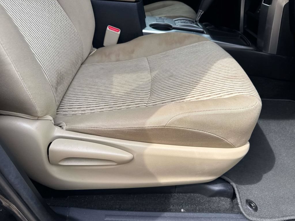 Used 2016 Toyota 4Runner SR5 RWD image 31