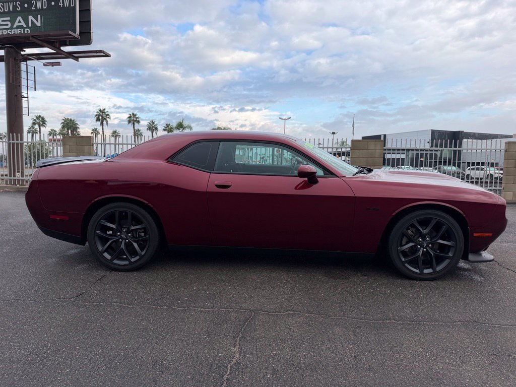 Used 2023 Dodge Challenger R/T w/ Blacktop Package RWD image 7