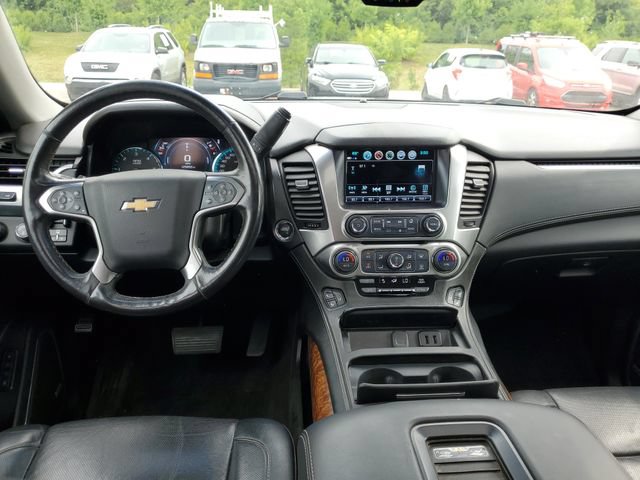 Used 2017 Chevrolet Suburban Premier AWD/4WD image 36