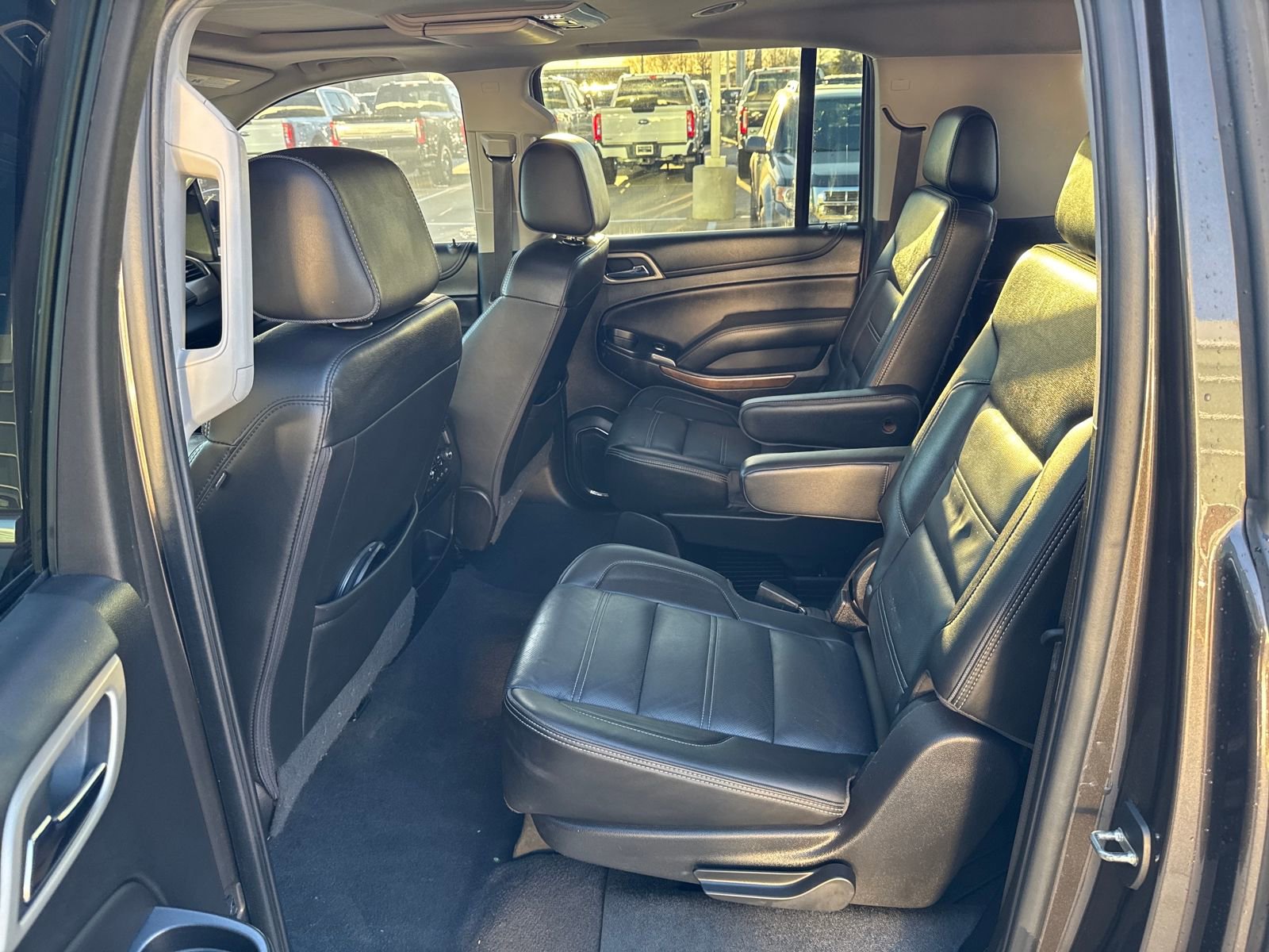 Used 2020 GMC Yukon XL Denali w/ Open Road Package image 26