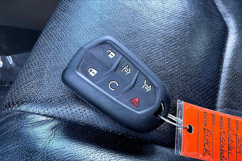 Used 2019 Cadillac Escalade 2WD image 11