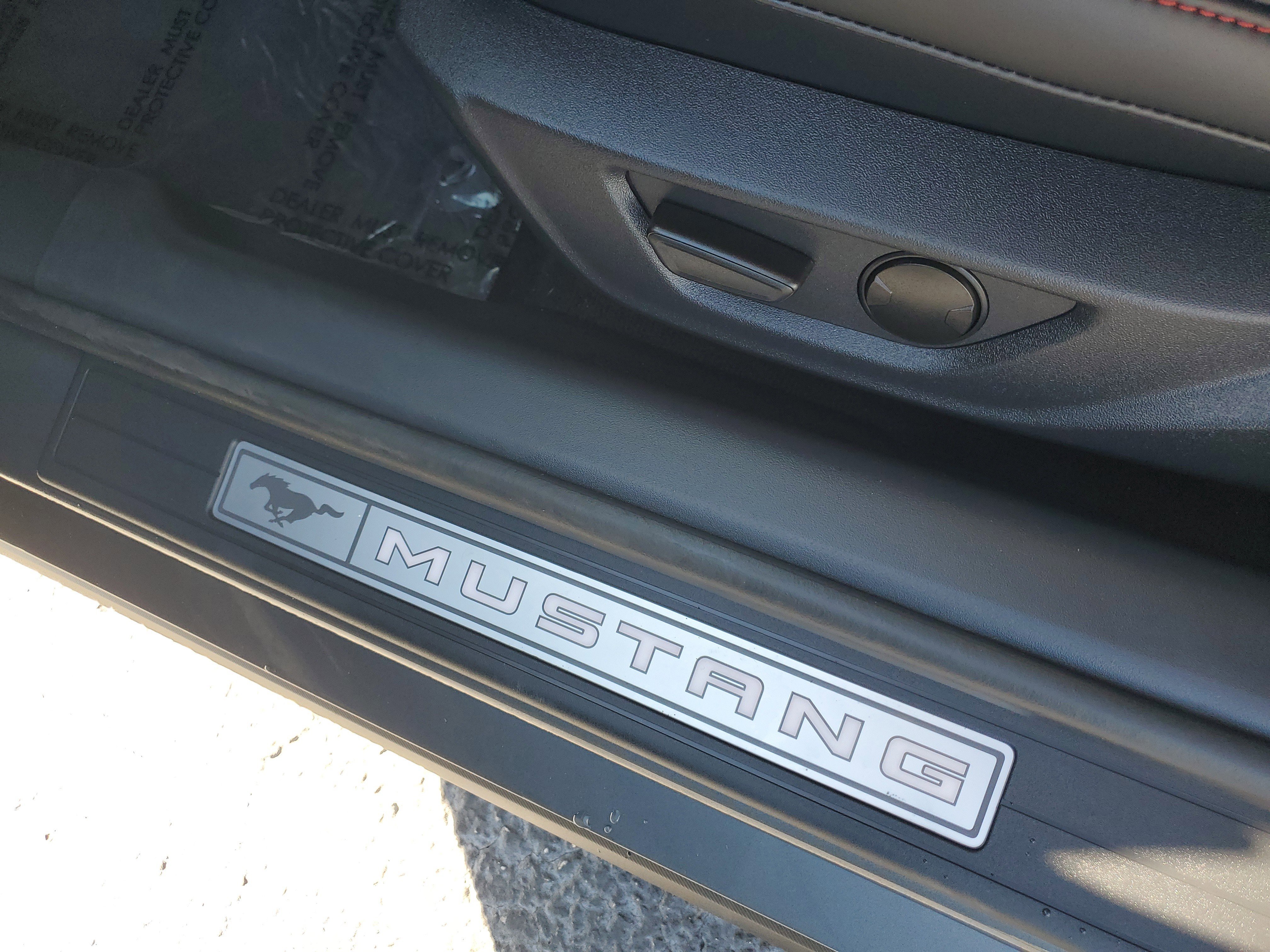 Used 2025 Ford Mustang GT Premium image 28