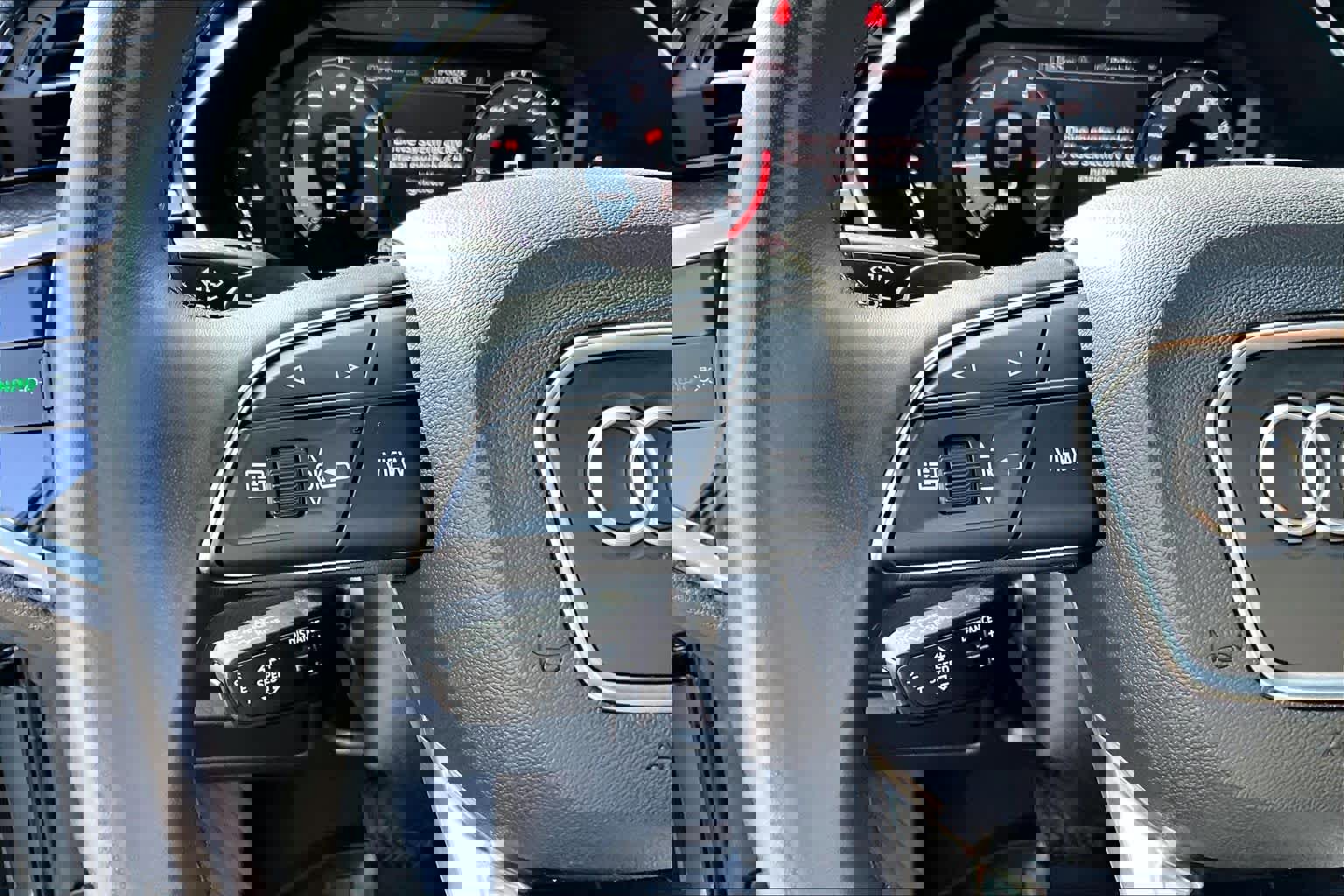 Used 2022 Audi Q3 2.0T Premium Plus image 22