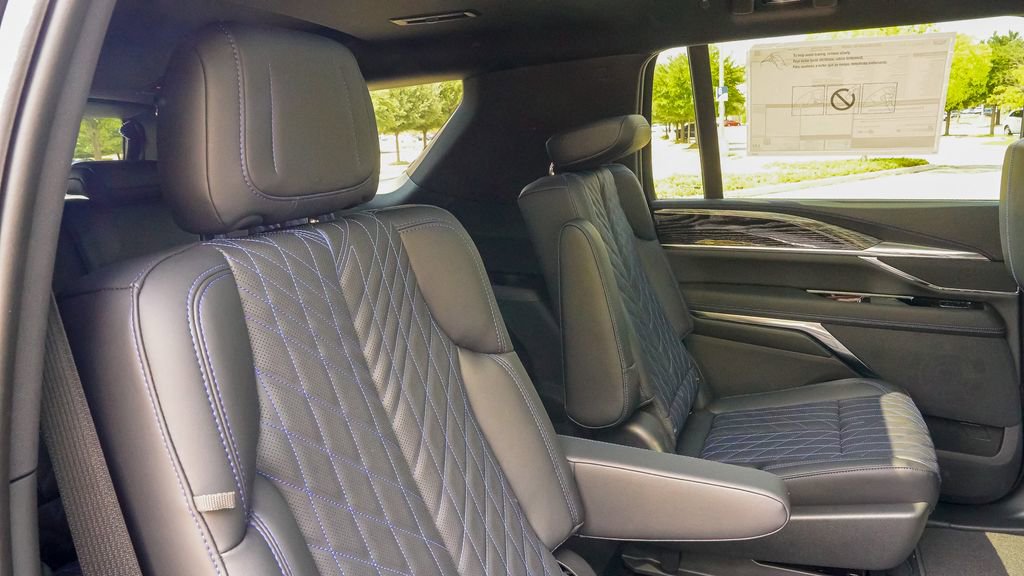 New 2026 Cadillac Escalade IQL Luxury image 17