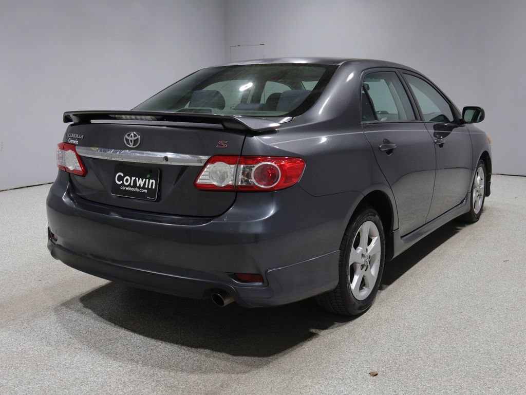 Used 2011 Toyota Corolla S FWD video 2