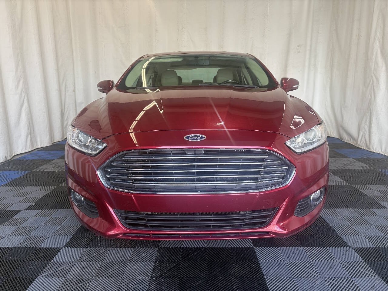 Used 2016 Ford Fusion Energi SE FWD image 4