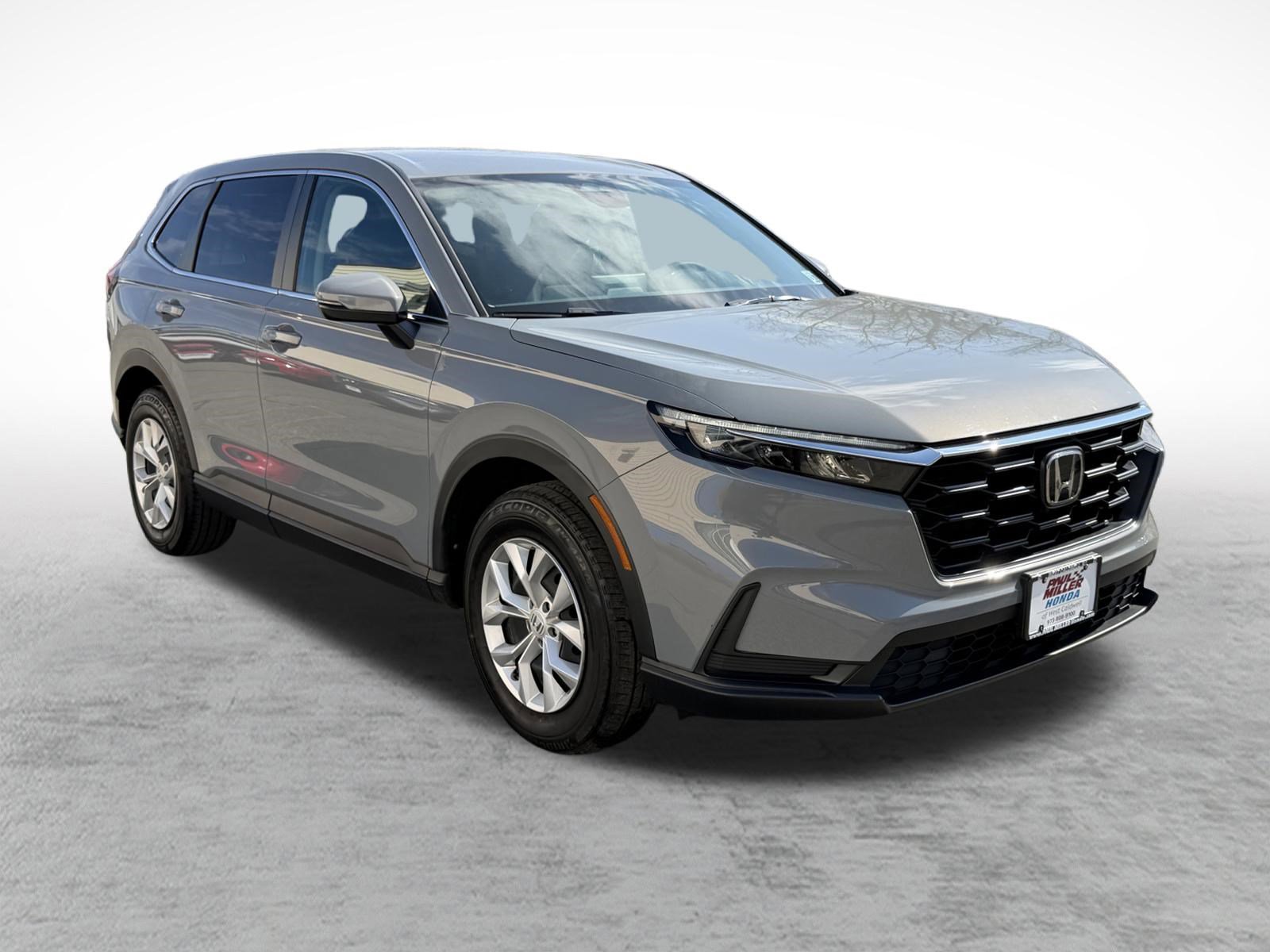 Certified 2025 Honda CR-V LX image 3