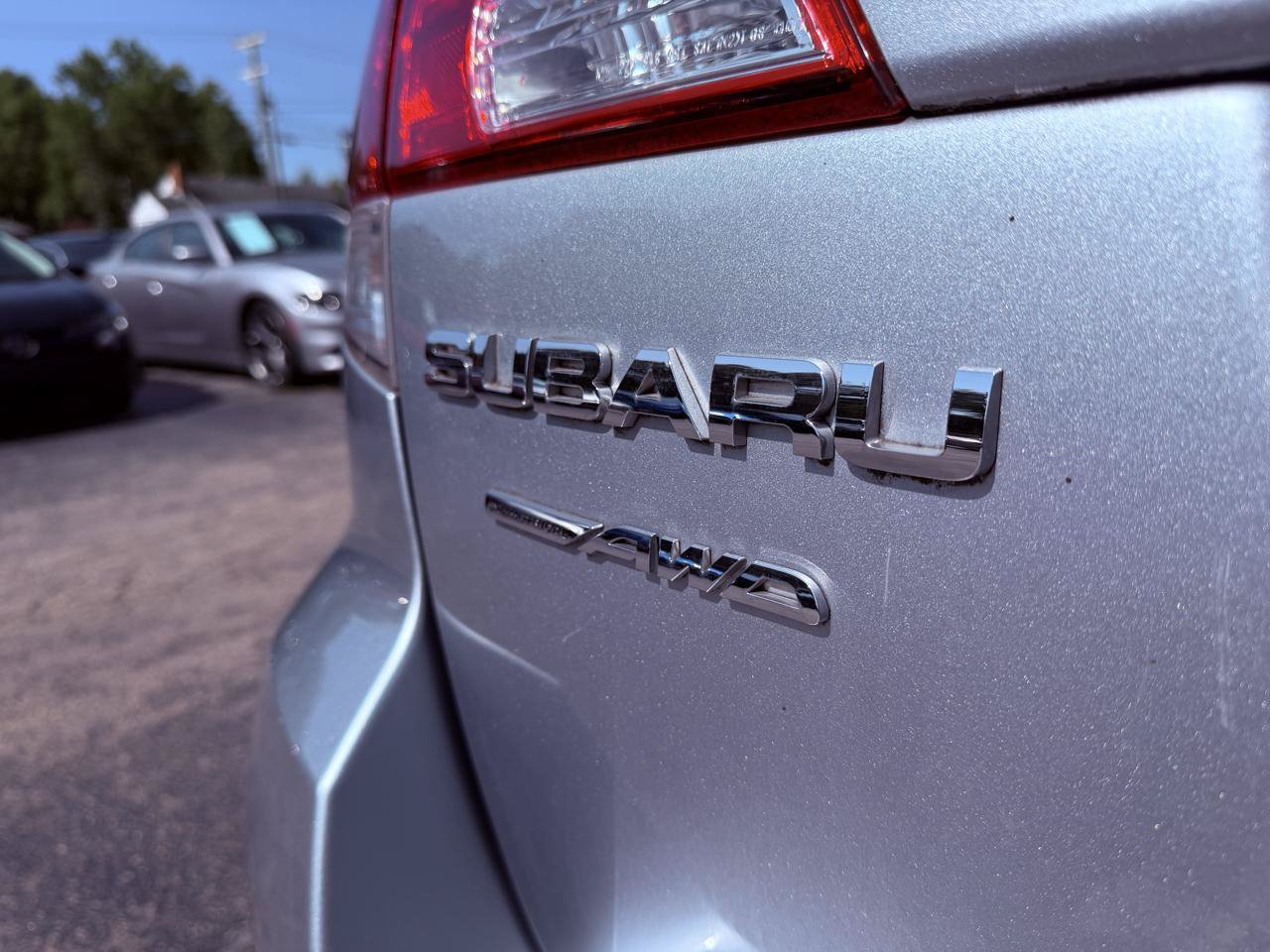 Used 2014 Subaru Outback 2.5i Premium AWD/4WD image 10