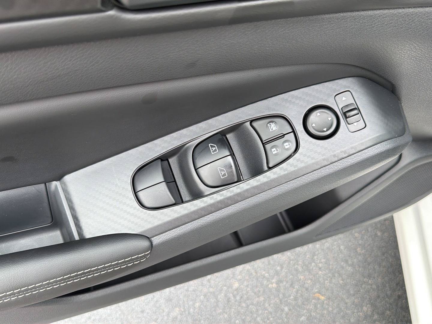 New 2026 Nissan Altima 2.5 SV AWD/4WD image 31