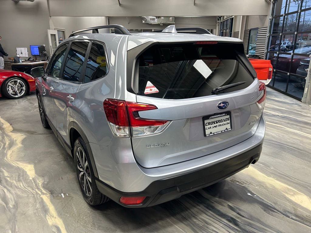 Used 2019 Subaru Forester Limited AWD/4WD image 32
