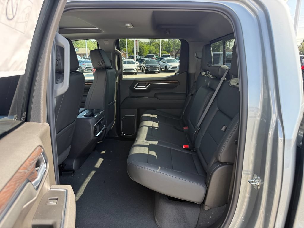 New 2026 GMC Sierra 1500 SLT w/ SLT Premium Plus Package AWD/4WD image 22