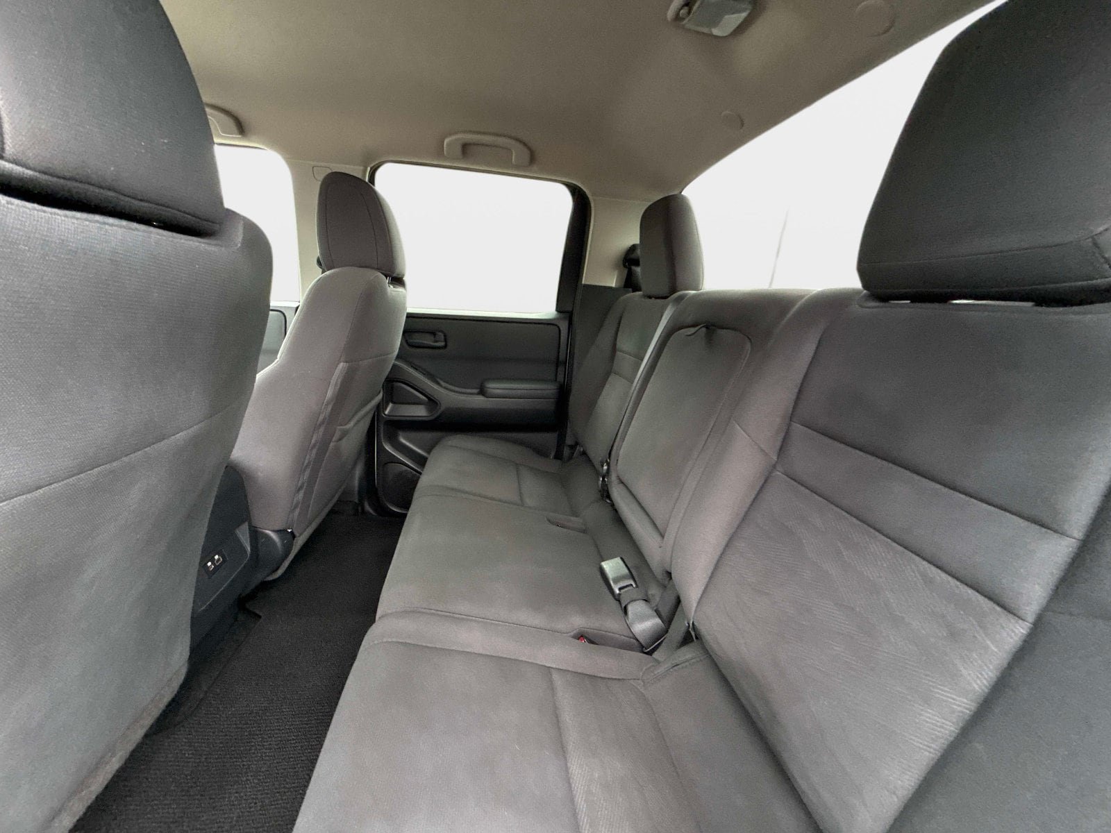 Used 2022 Nissan Frontier S w/ Technology Package RWD image 15