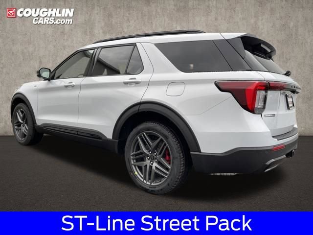 New 2026 Ford Explorer ST-Line image 3