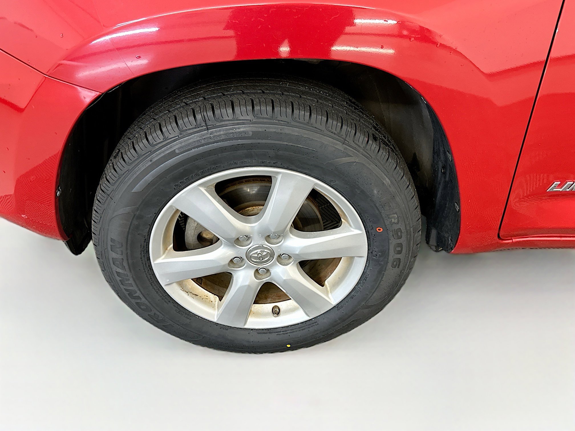 Used 2007 Toyota RAV4 Limited AWD/4WD image 11