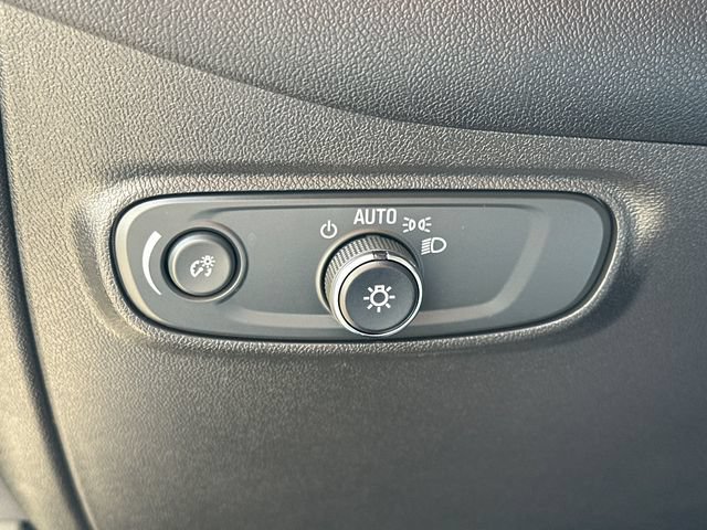 Used 2024 Chevrolet Equinox LT AWD/4WD image 26