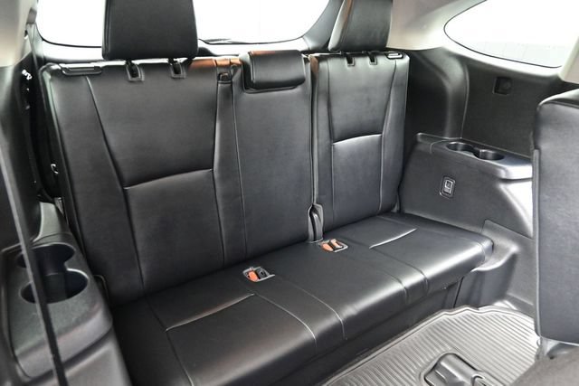 Used 2023 Toyota Highlander XLE AWD/4WD image 18
