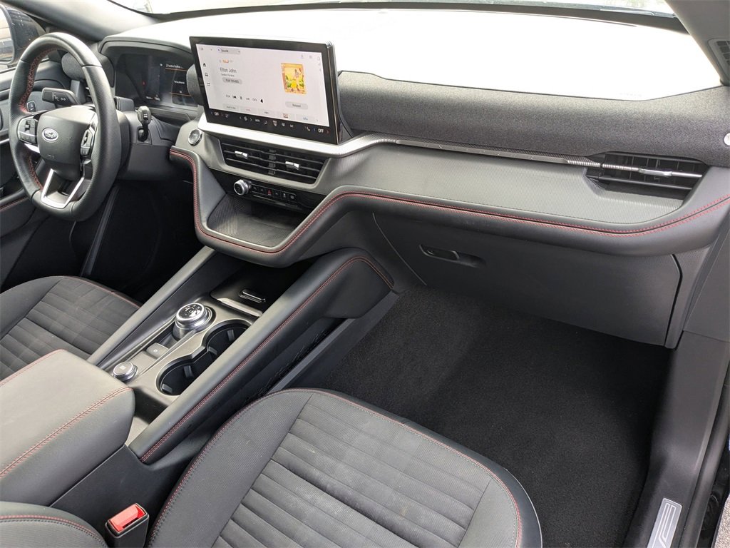 Used 2025 Ford Explorer ST-Line w/ ST-Line Street Pack image 21