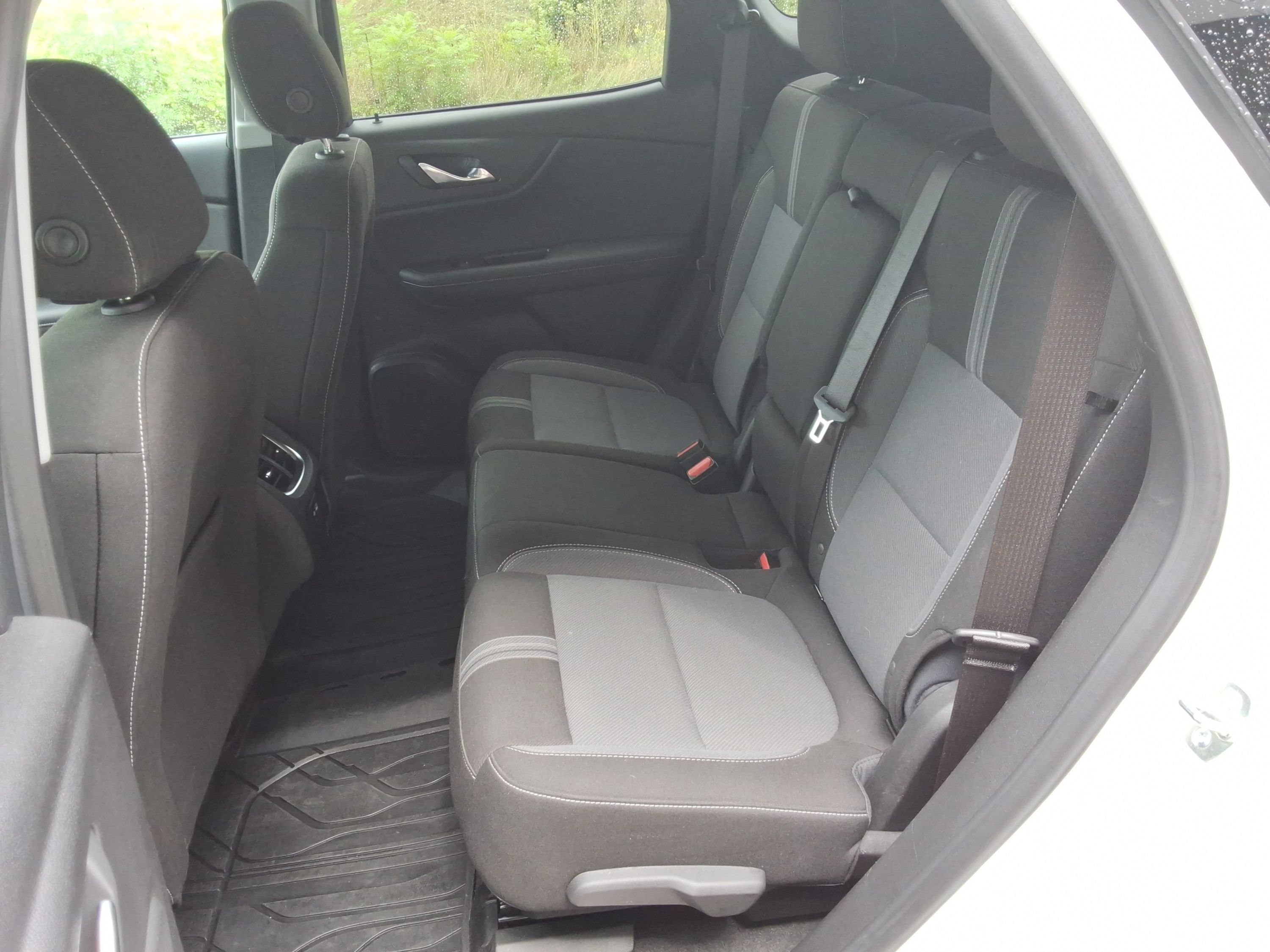 Used 2023 Chevrolet Blazer LT w/ Convenience Package FWD image 31