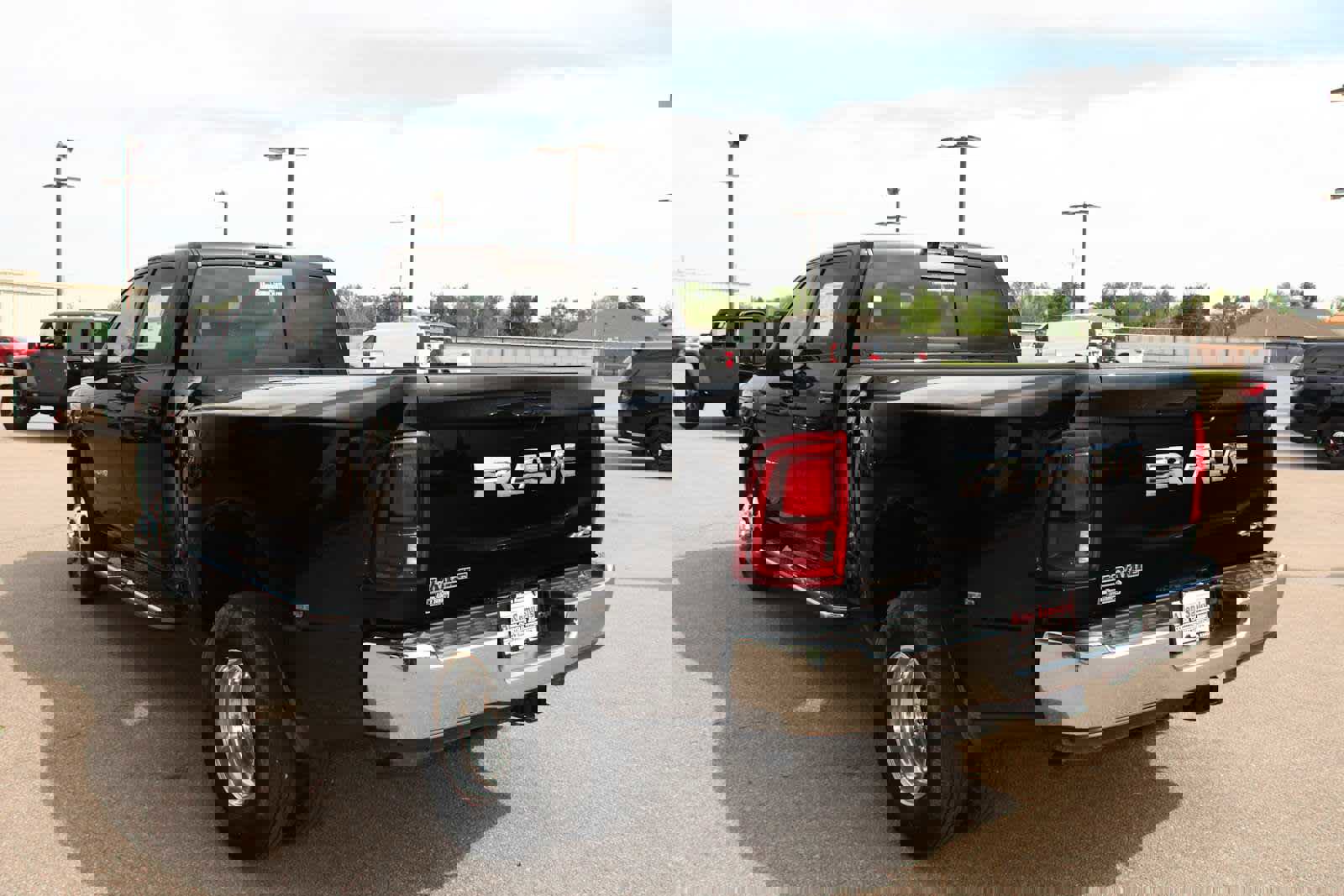 New 2025 RAM 3500 Laramie w/ Towing Technology Group image 7