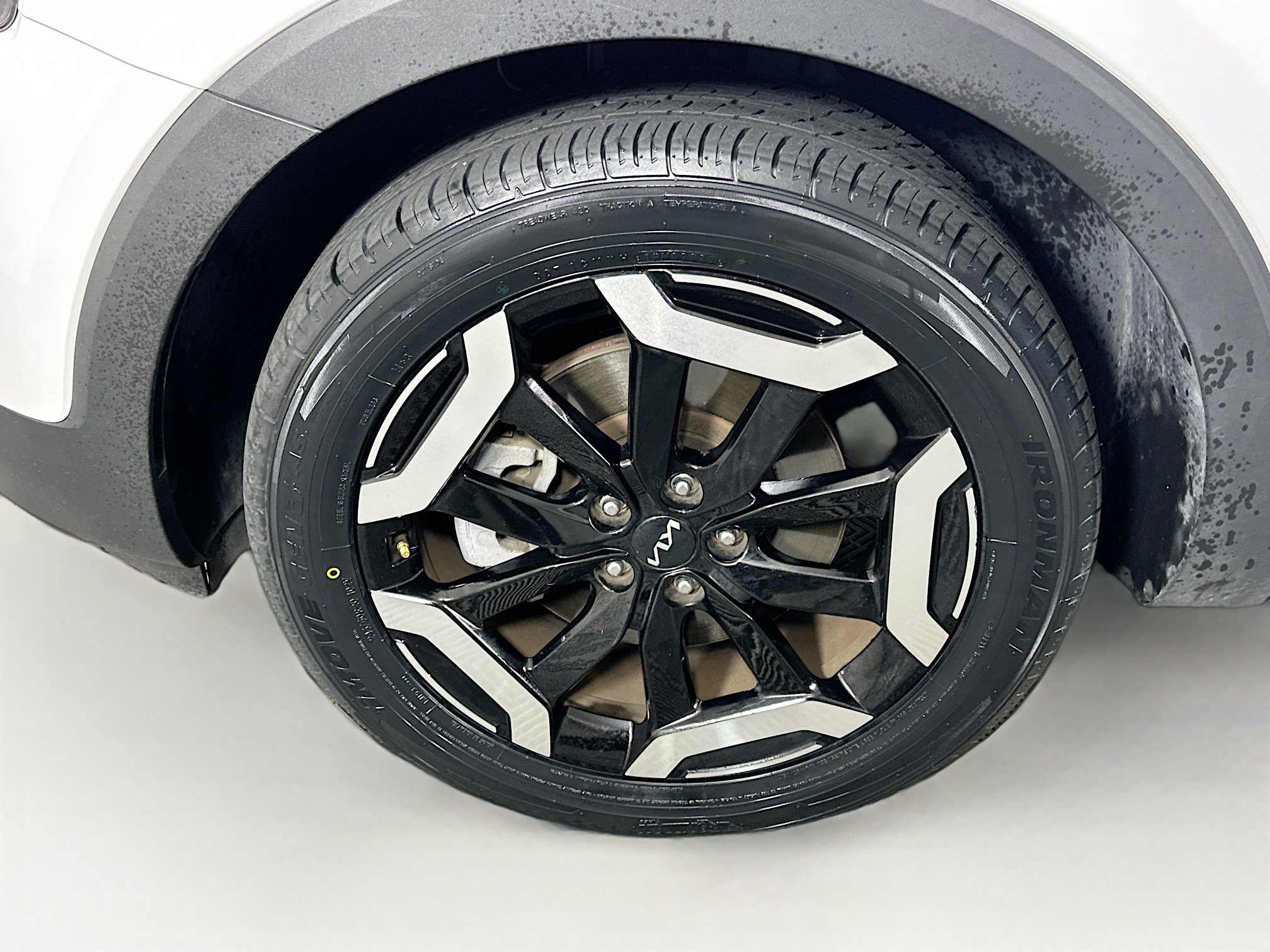 Used 2025 Kia Telluride S AWD/4WD image 11