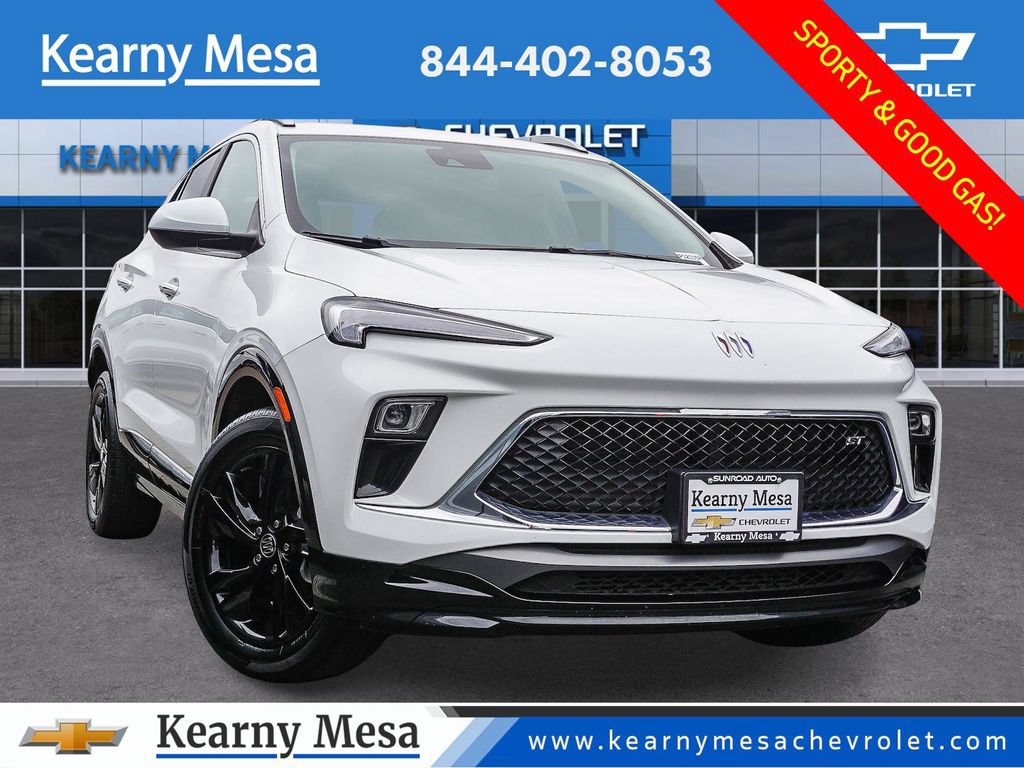 Used 2024 Buick Encore GX Sport Touring FWD image 1