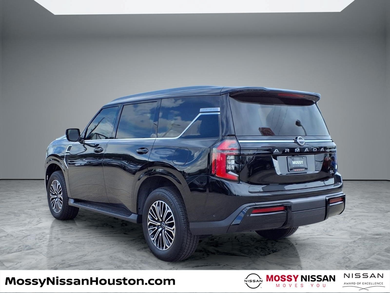 New 2026 Nissan Armada SL w/ Captain's Chari Seat Package AWD/4WD image 2