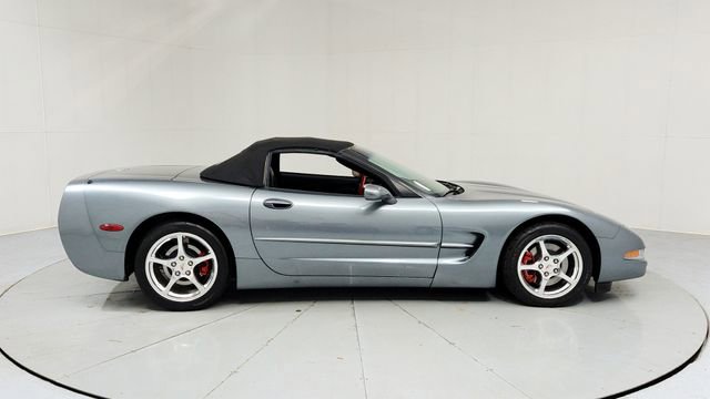 Used 2004 Chevrolet Corvette Convertible w/ Preferred Equipment Group image 6