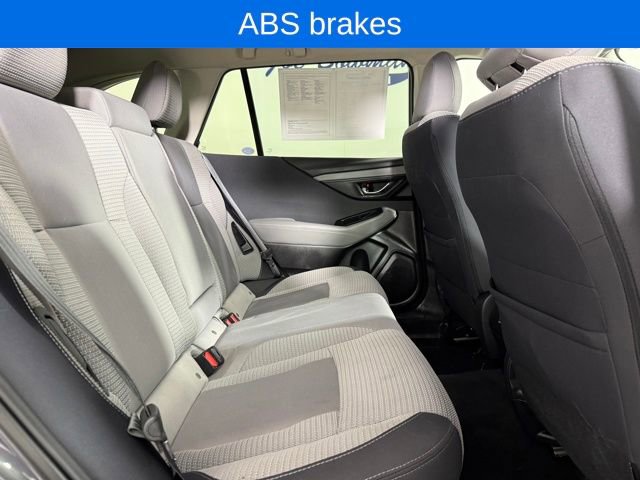 Used 2023 Subaru Outback Premium AWD/4WD image 18